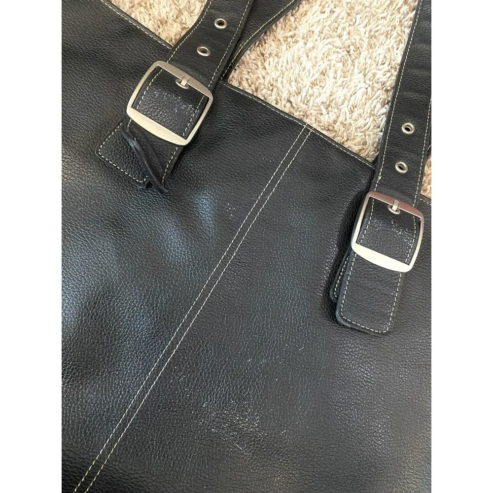 SOLO Black Leather Double Strap Computer Laptop Bag - Large with Red Interiors